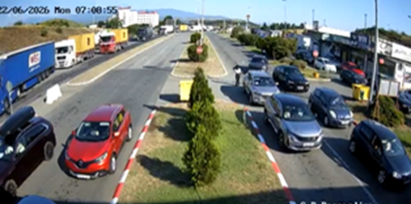 АМСМ: Зголемена фреквенција на „Богородица“, „Дојран“ и „Табановце“ – за влез во државата се чека околу половина час