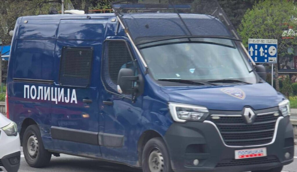 Полицијата изрече 16.885 казни во мај: Најмногу за брзо возење и непрописно паркирање!