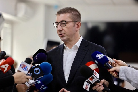 НОВА ДЕТСКА ГРАДИНКА: Премиерот Мицкоски на поставување на камен-темелникот во скопската општина Карпош