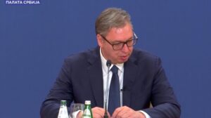 Вучиќ: Граѓаните можат да ја очекуваат мојата оставка на крајот на јули