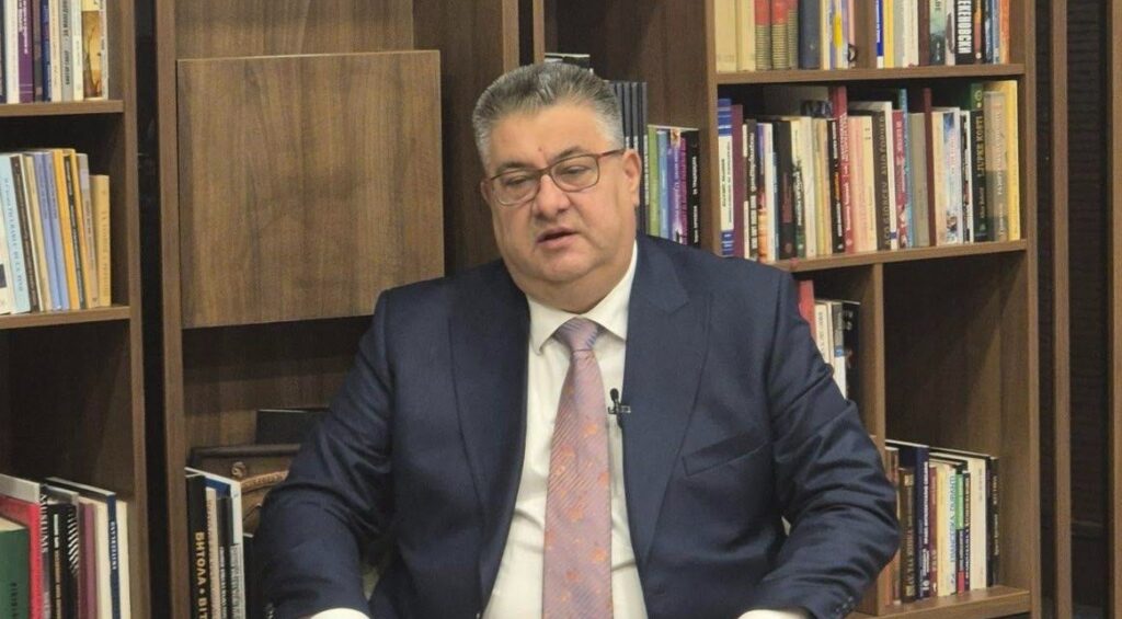 В сабота средба Мицкоски–Димитриевски за реконструкцијата на Владата – Минчев се пофали: Министрите на ЗНАМ одлично си ја вршат работата