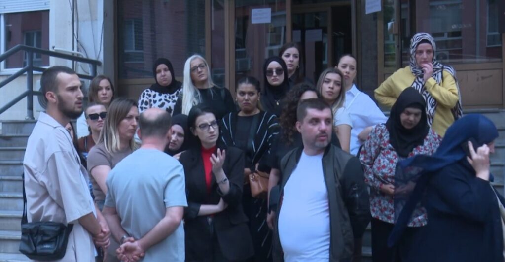 Вработени во Детската клиника ги бараат платите – Алиу: Нема ретроактивни исплати, директорите да не даваат лажни надежи