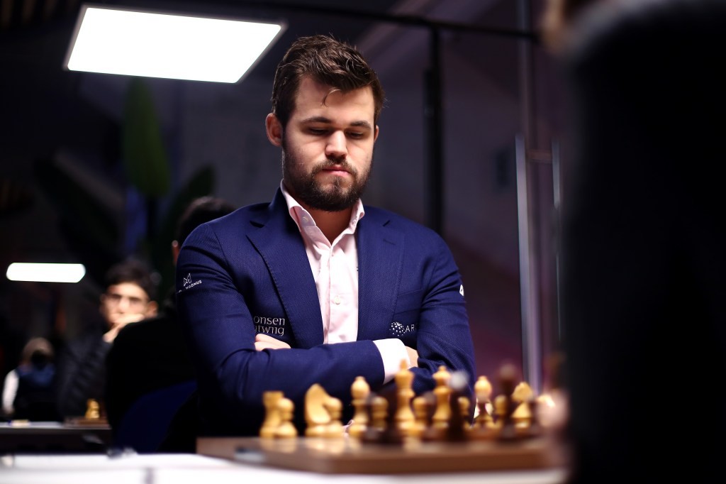 Скандалот со секс-играчката што го шокираше шаховскиот свет: Што се случува четири години подоцна?