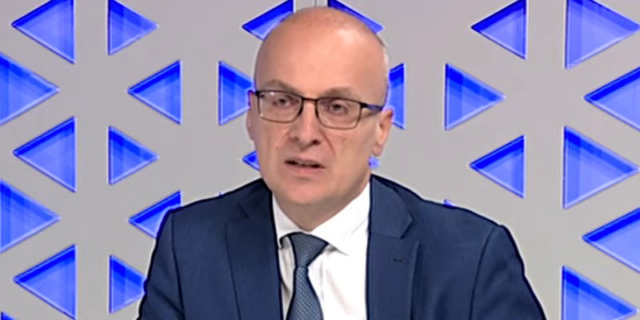 Милошоски: Посетата на Давкова потврди дека уставните измени не се единствениот услов на Бугарија