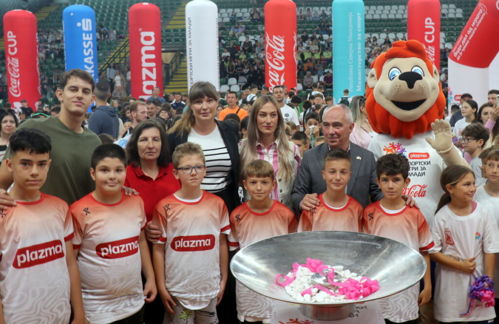 Битола живее за спортот: Coca Cola Cup ги „украде“ воздишките! (Фотогалерија)