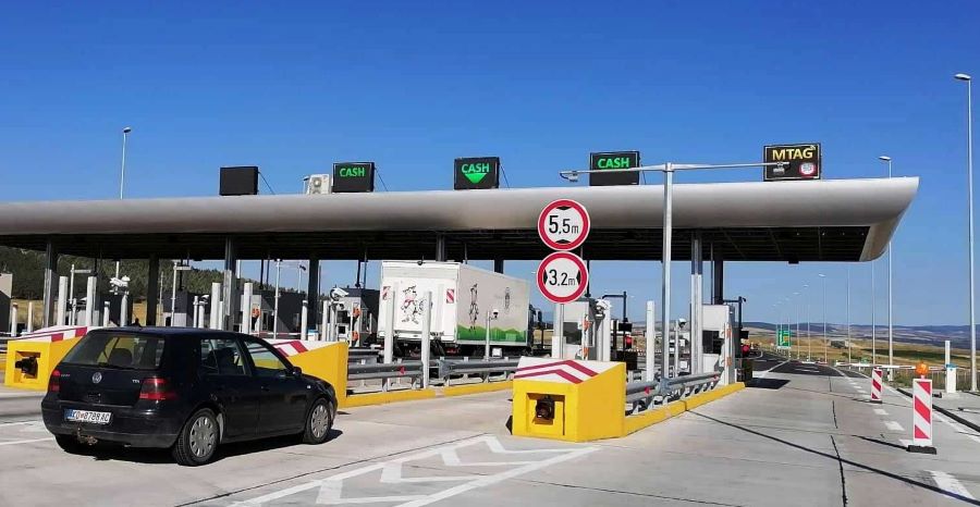 Вработена на патарината кај Петровец натепана од колешката