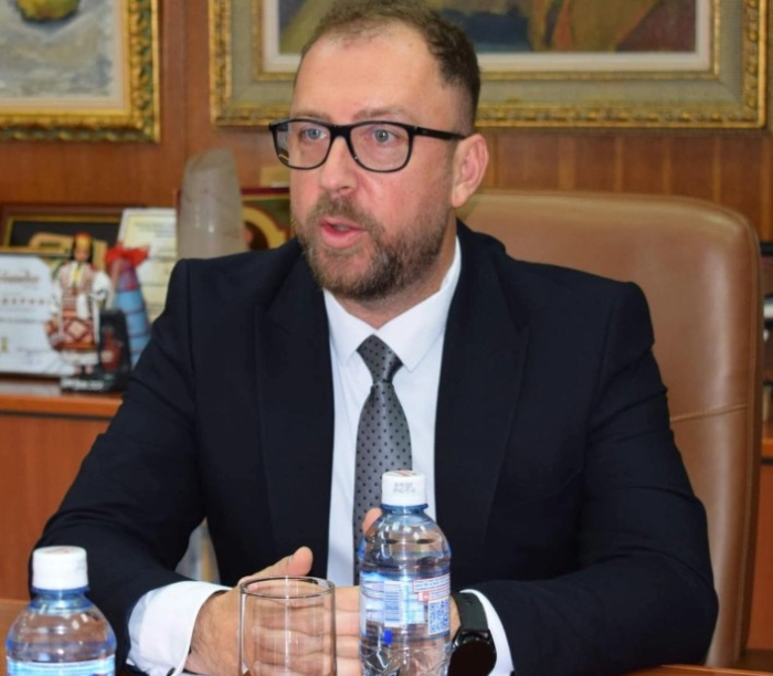 Љутков: Што и да се случи, секогаш стојам зад културата
