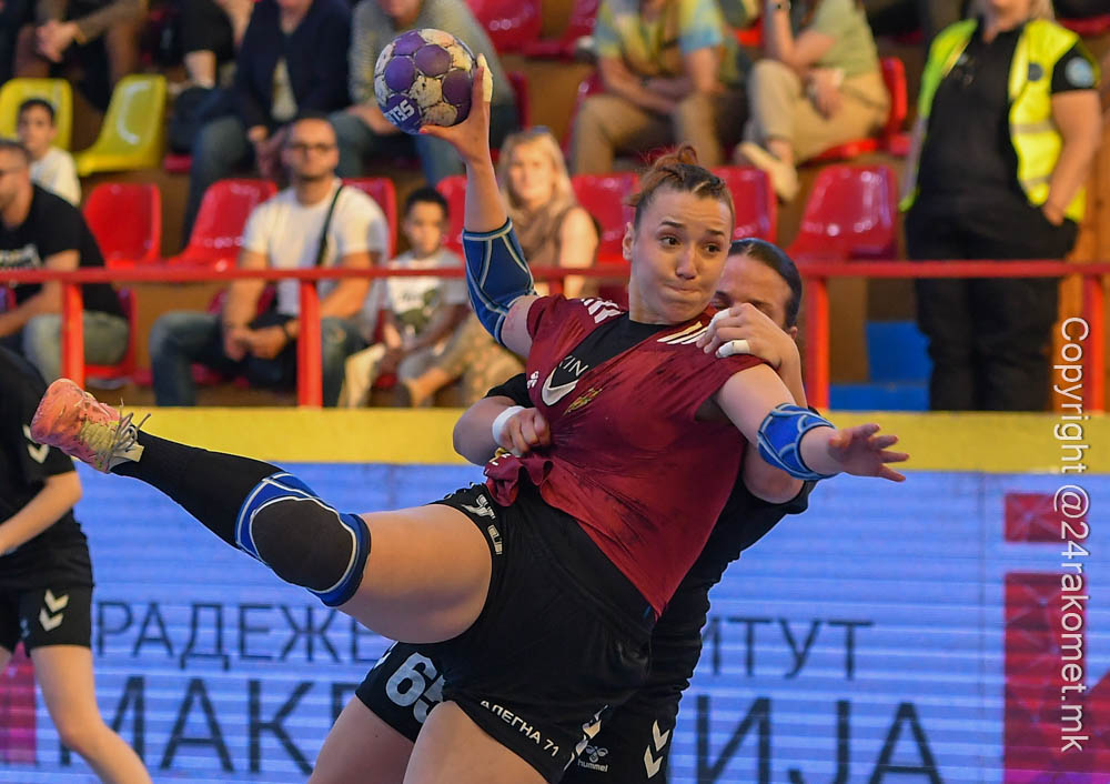 Прв интернационален предизвик: Катерина Дамјаноска ќе игра во Романија!
