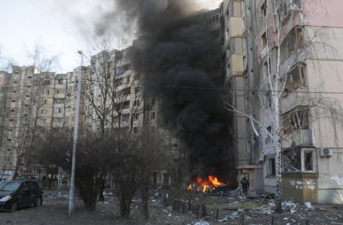 Седум лица убиени во руски напади врз неколку украински градови
