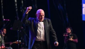 Денес роденден слави Ефто Пупиновски – гласот што остави неизбришлива трага во македонската народна музика