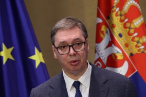 БИА го советува Вучиќ да не оди во Тиват