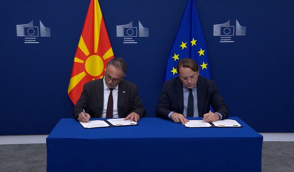 Алиу:  Во Брисел го потпишавме договорот за учество во EU4Health – европска поддршка за реформите во здравството