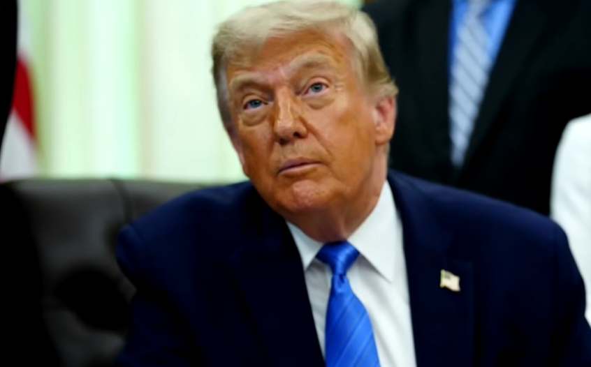 ТРАМП Е СРЕЌЕН ПОРАДИ ДОГОВОРОТ СО ИРАН: Откри што ќе се случува со Ормутскиот теснец