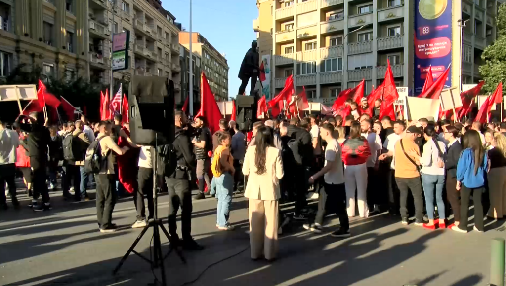 (ВИДЕО)„Невидливата рака“ што го храни патриотизмот во служба против државата