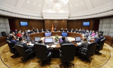 Преовладува конструктивен амбиент, постои опција и за промена на ресори, истакна Мицкоски за реконструкцијата