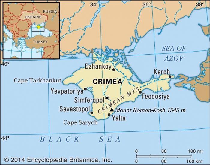 Прогласена вонредна состојба на Крим, илјадници возила заглавени на Кримскиот мост