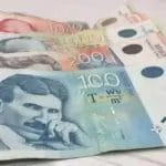 Просечната нето плата во Србија во април 1 040 евра