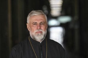 Григориј им порача на Србите – Еврпа не ги мрази Србите, ослободете се од теоријата за „злиот Запад“