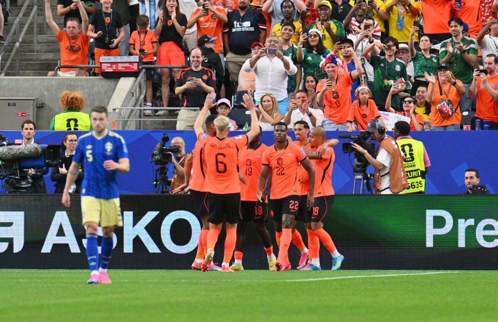 (Видео) Холандија со петарда ја декласира Шведска