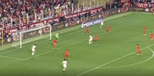 Тотална немоќ: Јилмаз погоди, 4-0 за Турција