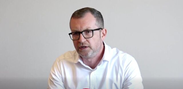 Деаноски: Кога работниците плаќаат за своите игри, одеднаш проблем – кога работниците плаќаат за политичарите, тогаш е добро
