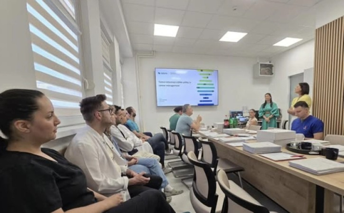 На Урологија презентирана нова метода за откривање микроскопски траги од тумор во крвта и кога КТ и МР не покажуваат промени