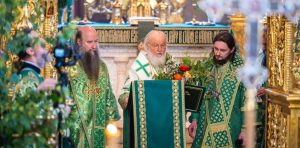 Кирил го испрати Алфеев во Бразил, откако во Чешка стана предмет на истрага за кокаин