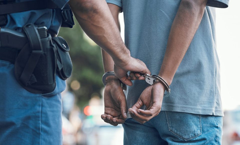72-годишна жена го пријавила синот дека ја тепал, тој ја пријавил дека го малтретирала внукот