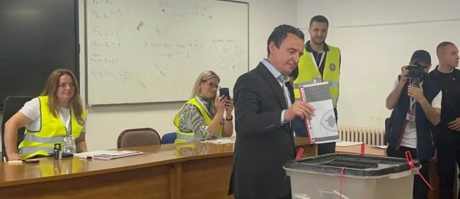ПАРТИЈАТА НА КУРТИ ПОБЕДИ НА ИЗБОРИТЕ ВО КОСОВО, НЕИЗВЕСНО ДАЛИ ЌЕ МОЖЕ ДА ФОРМИРА ВЛАДА
