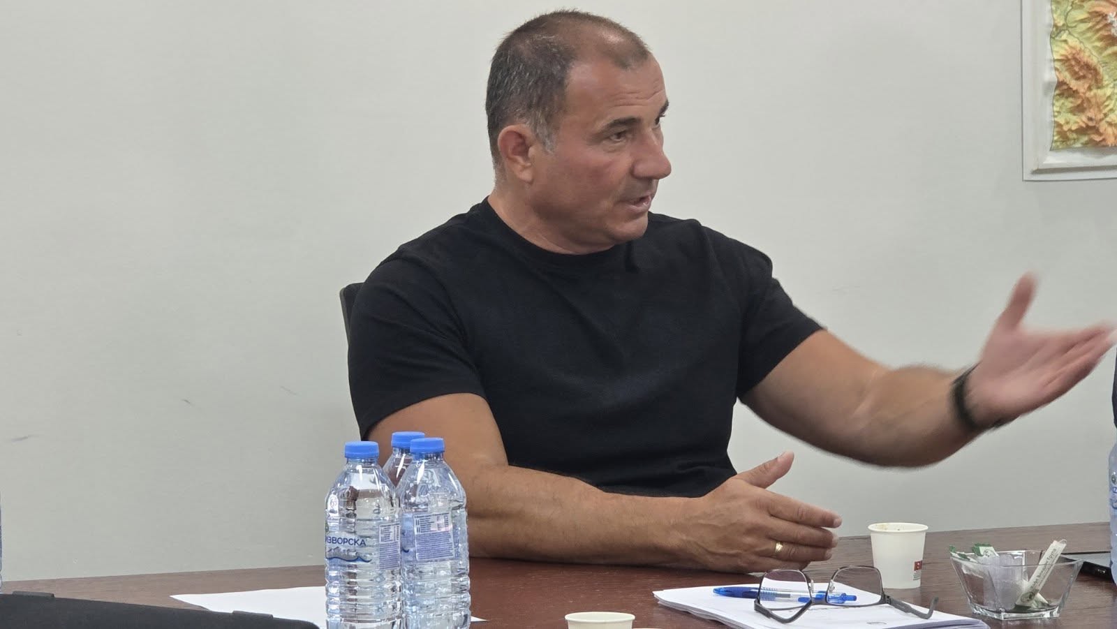Ангелов: Дојдете, помогнете и заработете 2.150 евра за три месеци во текот на летото, гаснејќи ги пожарите