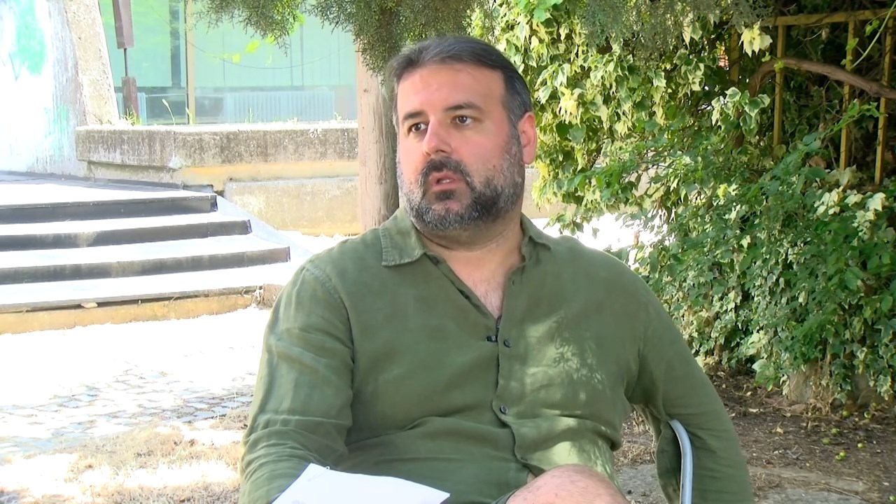 24 интервју со актерот Александар Степанулески