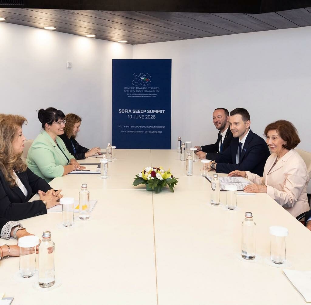 За што, всушност, разговарале Сиљановска и Јотова во Софија?