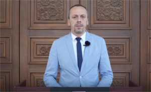 Петрушевски: Слугата на официјална Софија – Филипче, се фаќа за сламката Бугари во Устав