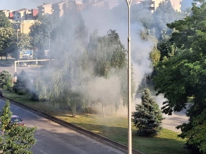 МВР: Автомобил во движење се запали на булеварот „Јане Сандански“