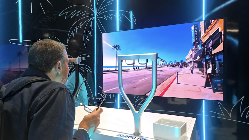 Samsung претстави микро-дисплеј за XR очила: 5.000 ppi и 20.000 нити