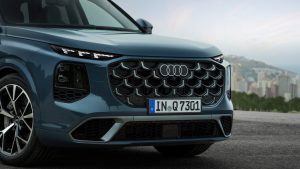 Трета генерација на успешниот SUV: новиот Audi Q7 ги обединува разновидноста и перформансите