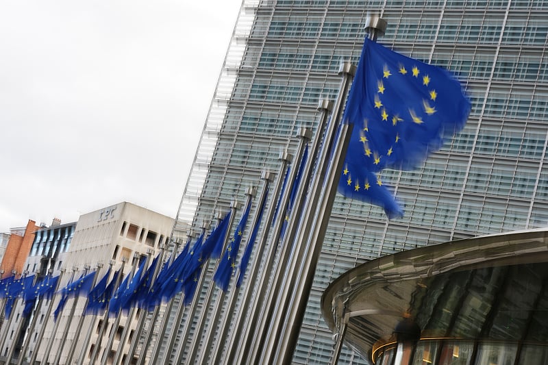 Европската Унија покрена иницијатива за зајакнување на домашното производство на чипови, облачни услуги и вештачка интелигенција