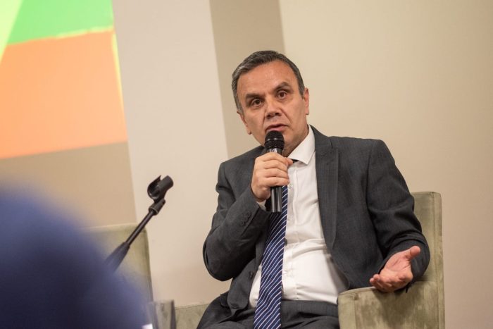ДИМИТРОВСКИ: Странците ни велат дека наш проблем е опозицијата, која бара да се смени Уставот, без гаранции