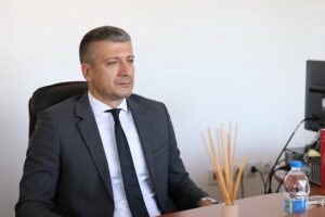 Министерот за локална самоуправа, Златко Перински, денеска оствари работна посета на Општина Ранковце, каде што се сретна со градоначалникот Даниел Павловски, членовите на Советот и општинската администрација.