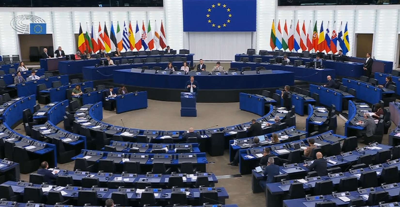 Јотова загрижена за бугарскиот амандман за извештајот за Македонија - почна дебатата во ЕП