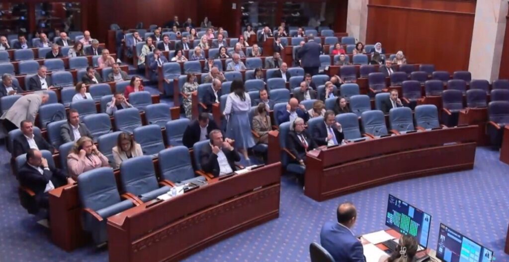 Измените на Изборниот законик одат во скратена постапка, опозицијата најави блокада