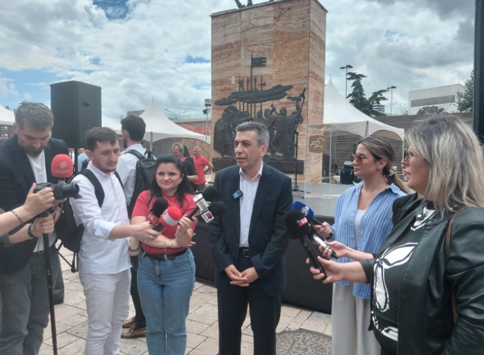 Меџити за најавената реконструкција на Владата: Деновиве треба да разговараме за принципите и дали ќе одиме со промена на ресори и имиња