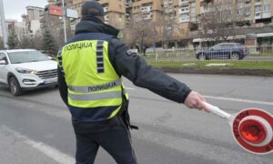 Уапсени се 20 возачи за безобѕирно управување возило, 16 возеле без возачка дозвола