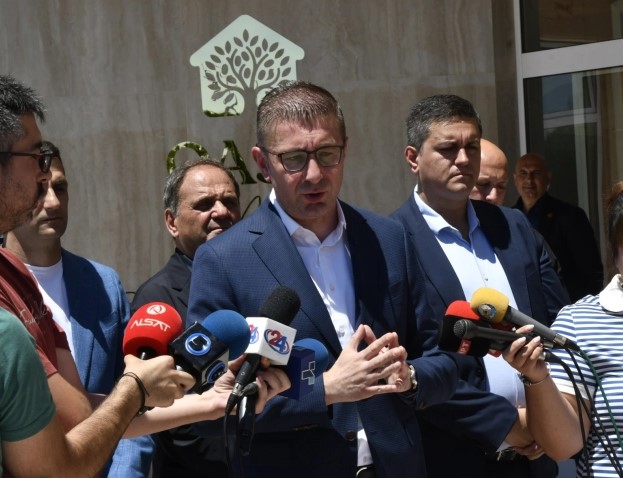 МИЦКОСКИ: Ние сме за редовни избори, но ако бидеме предизвикани ВМРО-ДПМНЕ ќе оди на предвремени и ќе победи