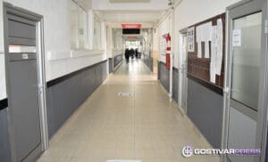 Денес матурантите полагаа мајчин јазик, утре прв рок за упис на полуматурантите