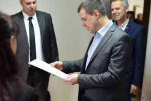 ВМРО-ДПМНЕ бара истрага: Дали Богоев местел тендери додека ја водел Царинската управа?