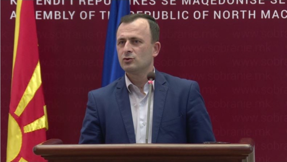 Митрески до Кочоска: Зошто 44 милиони евра пари на осигурениците не се префрлени во вториот столб – кој ќе ја надомести штетата?