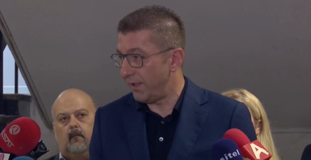 Мицкоски ги отфрли барањата од конгресот на СДСМ: „Тие се мекото ткиво на македонскиот национален идентитет“