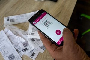 „Мој ДДВ“ со технички проблеми: Граѓаните повеќе од три дена не можат да скенираат фискални сметки