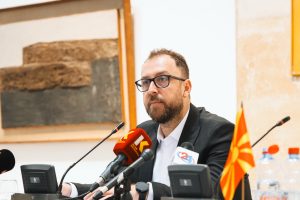 Песков: САД не се целосно неутрални затоа што испорачуваат оружје на Киев